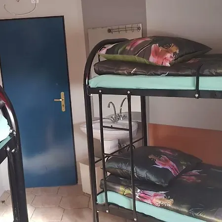 Marki Hostel *