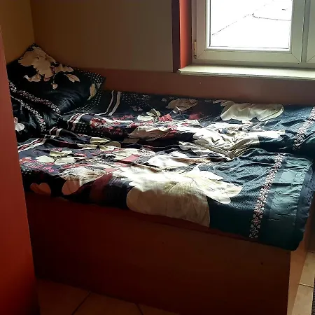 Hostel Marki